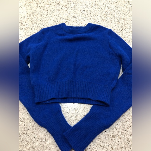FOREVER 21 Sweater Size XS - Picture 1 of 3